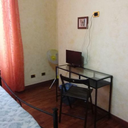 Отель Residenza Laterano Рим Экстерьер фото