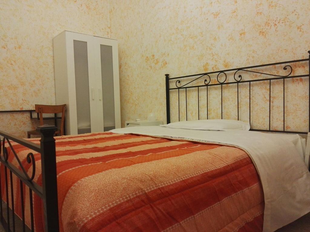 Отель Residenza Laterano Рим Экстерьер фото