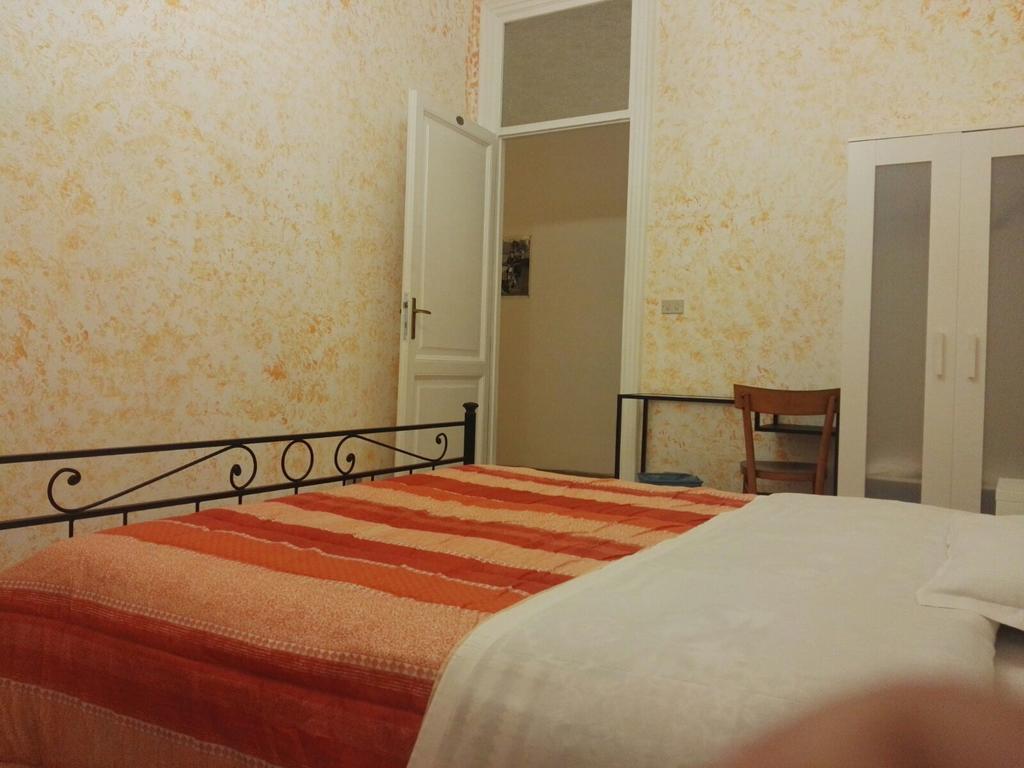 Отель Residenza Laterano Рим Экстерьер фото