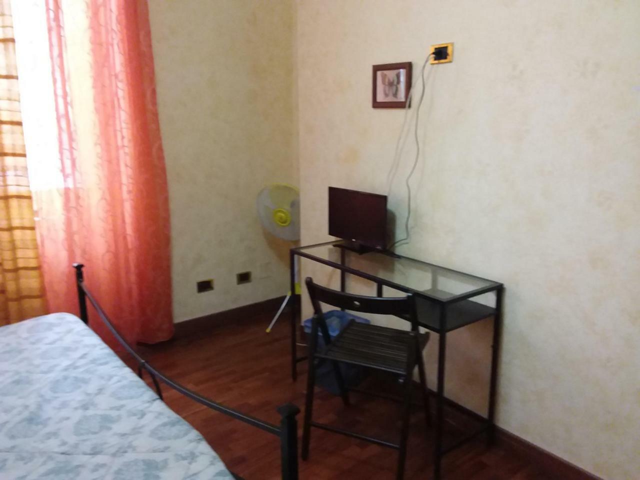 Отель Residenza Laterano Рим Экстерьер фото