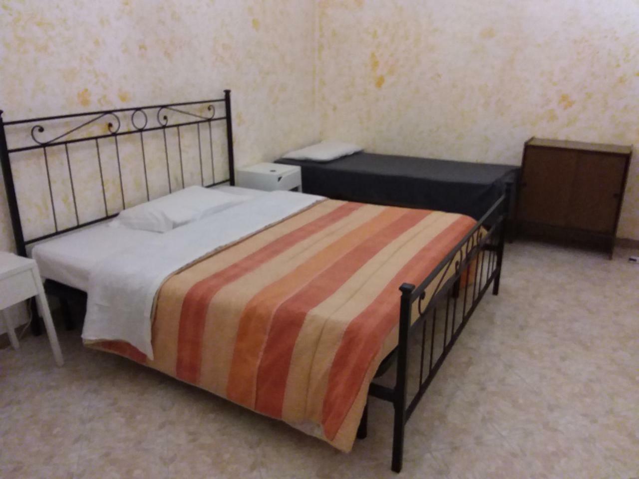 Отель Residenza Laterano Рим Экстерьер фото